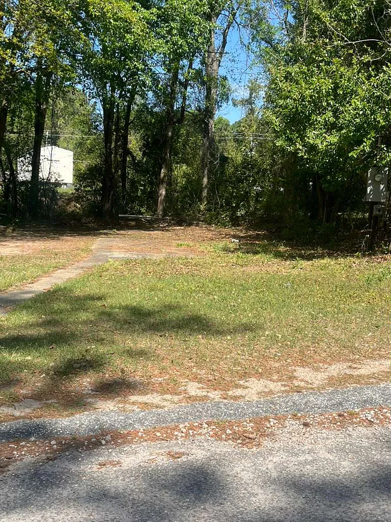 Studio, 700 sqft, $550 — Photo 4