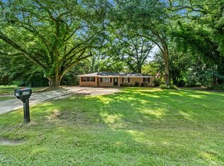 3690 Sharon Rd, Laurel, MS 39443