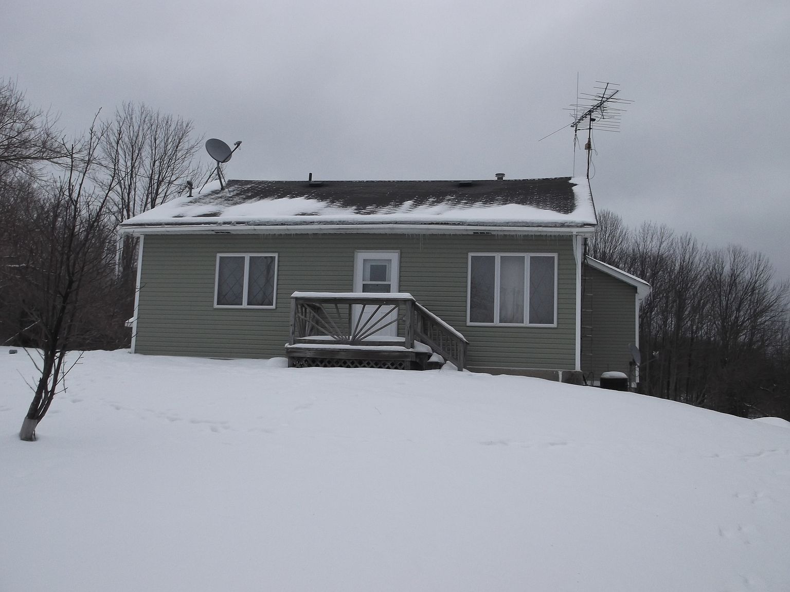 4180 Deckerville Rd, Lupton, MI 48635 Zillow