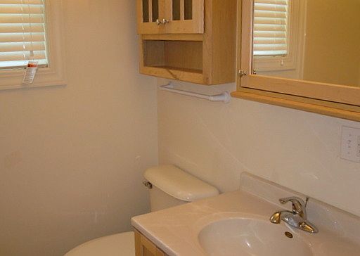 4th image of 729 W Chandler St APT D