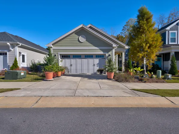 19 Onslow Dr, Clayton, NC 27527