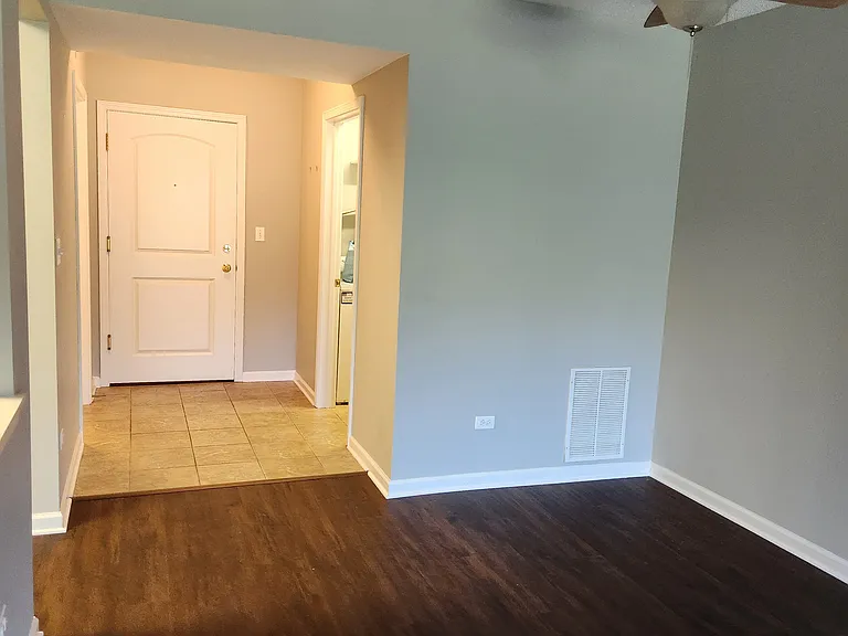 615 Perrie Dr #205 — Photo 8