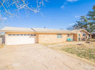 208 N Van Buren Ave, Lorenzo, TX 79343