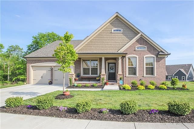 1st image of 2116 Ravenscourt Dr