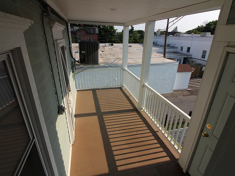 16 Main St #2N — Photo 37