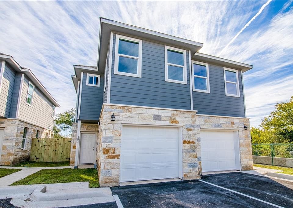 1st image of 906 Quartz Ct #101