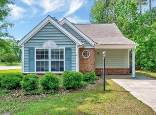 2 Donnelly Ct, Durham, NC 27713
