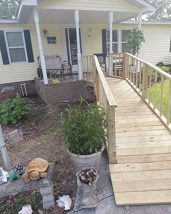 1st image of 984 S Marlin Cir
