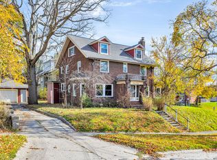 301 Ellery Ave, Jackson, MI 49201