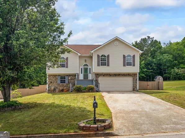 227 River Trace Ct, McDonough, GA 30253