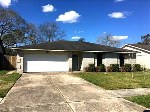 1st image of 219 Woodvale Dr