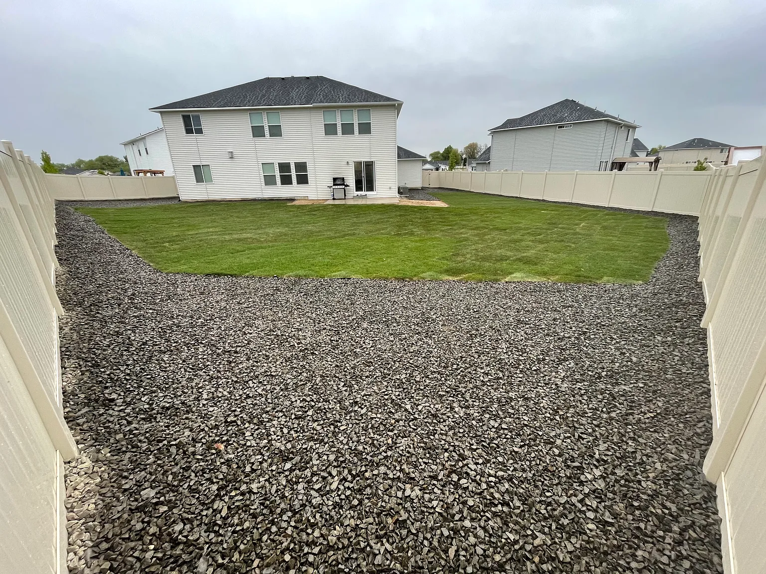 4 bed, 3250 sqft, $3,250 — Photo 2