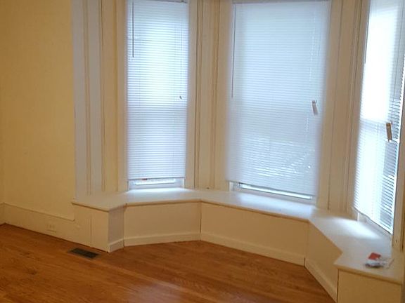 4th image of 78 South St #1