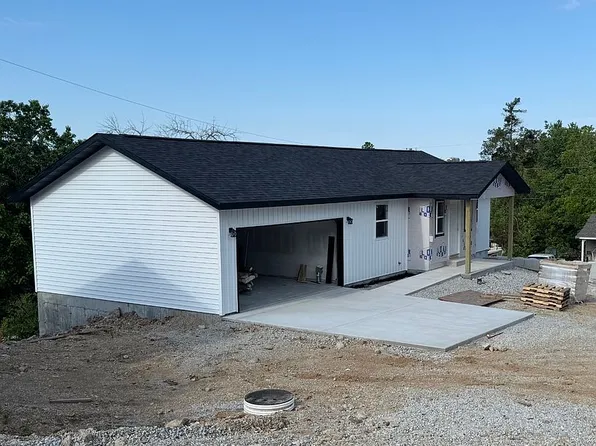 308 Hawthorne St, Hollister, MO 65672
