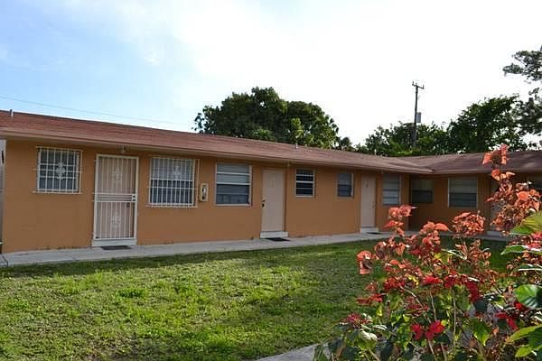 1st image of 500 Jann Ave APT 18