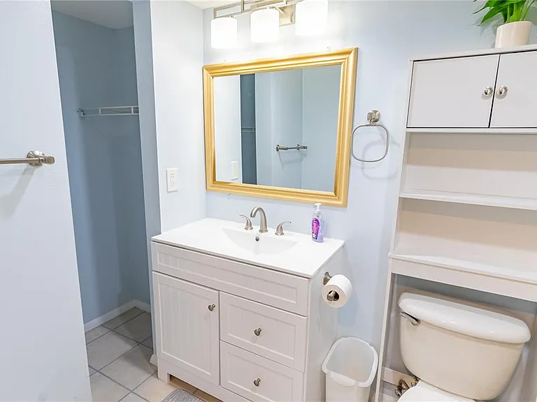 701 S Madison Ave #401 — Photo 23