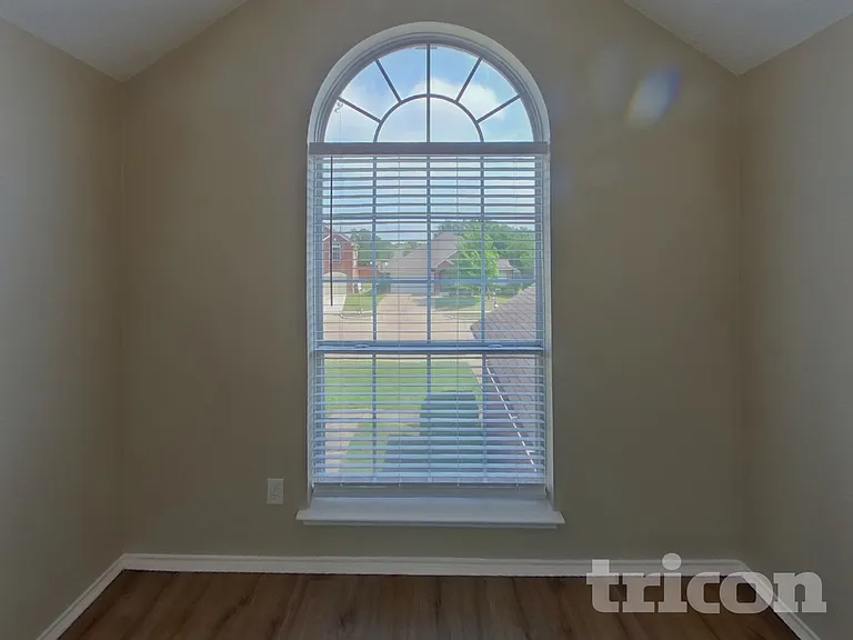 230 Jennifer Ln — Photo 12