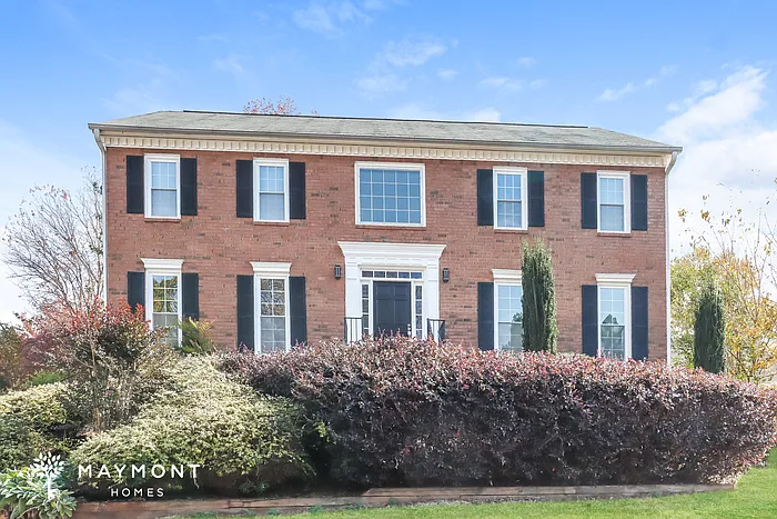 1502 Oakmoor Pl — Photo 1