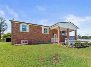 2110 Sloan St, Flatwoods, KY 41139