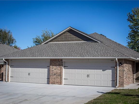 5th image of 4329 Edinburg Way