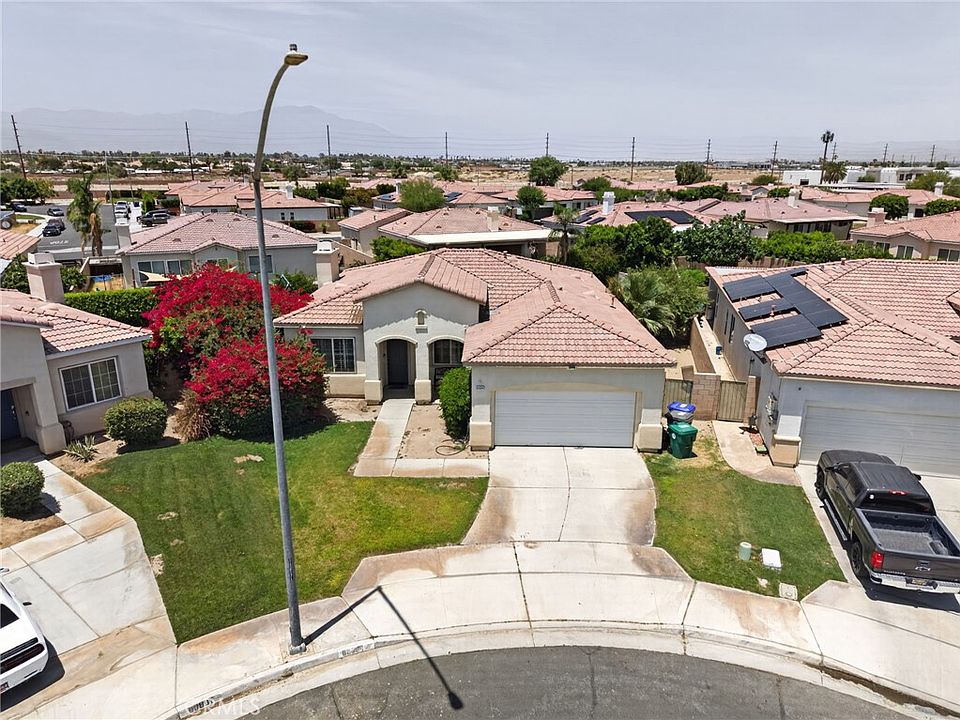 1st image of 80804 Sunspring Ct