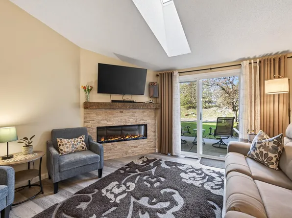 1846 Southpointe Ter #W1846, Saint Paul, MN 55122