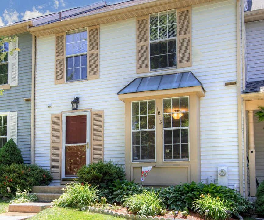 1st image of 1813 Queen Anne Sq