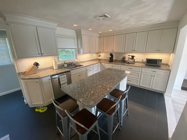 85 Pond St — Photo 5