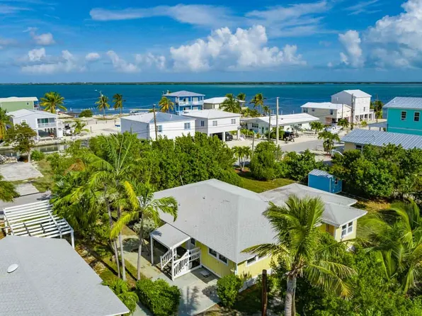 31568 Avenue D, Big Pine Key, FL 33043