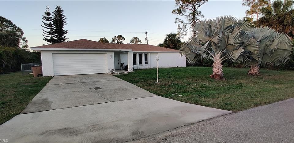 1st image of 1421 Graham Cir