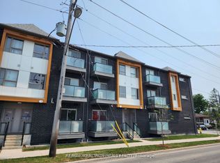 1081 Danforth Rd #117, Toronto, ON M1J1E8
