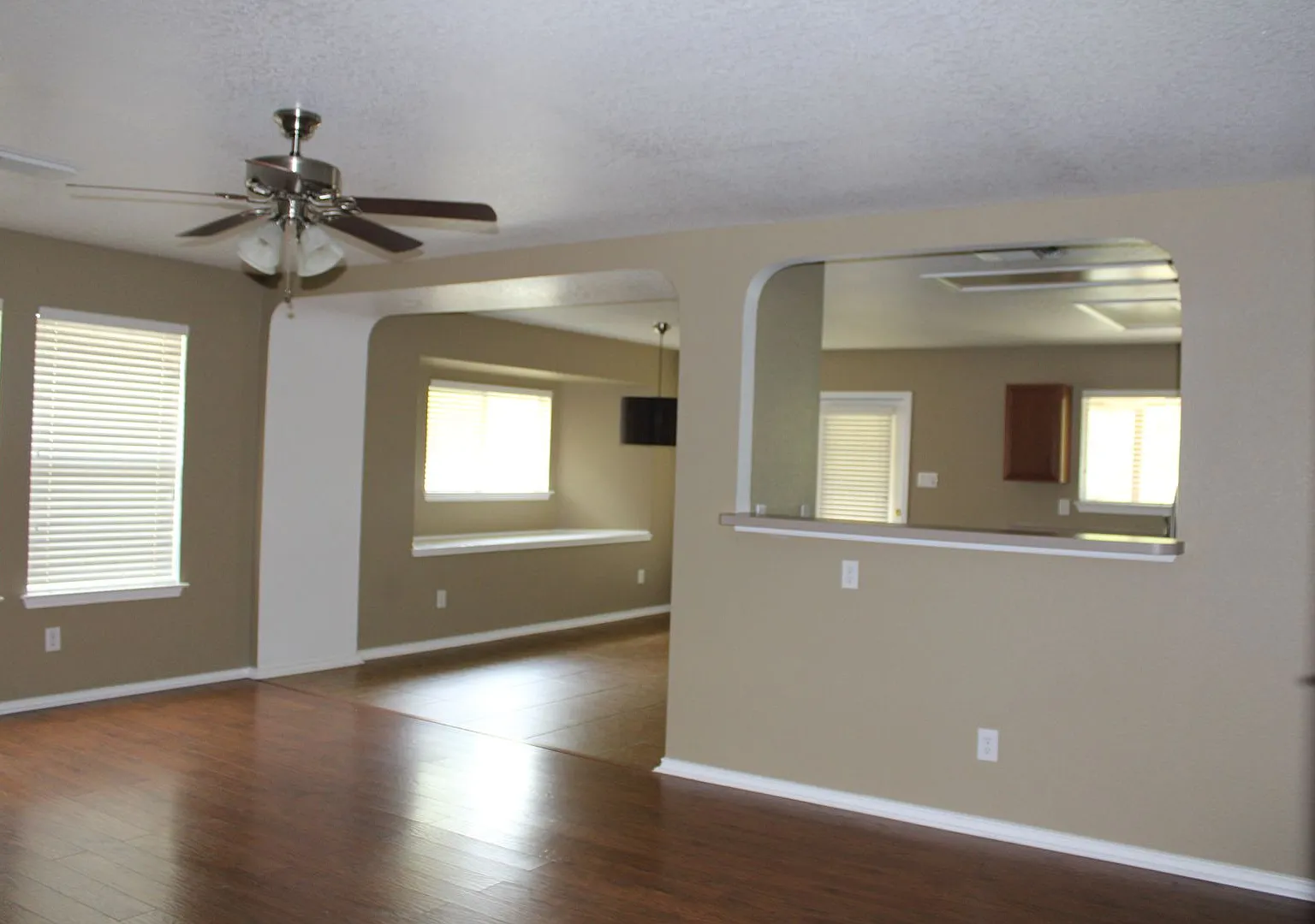 Woodcrest — Photo 4
