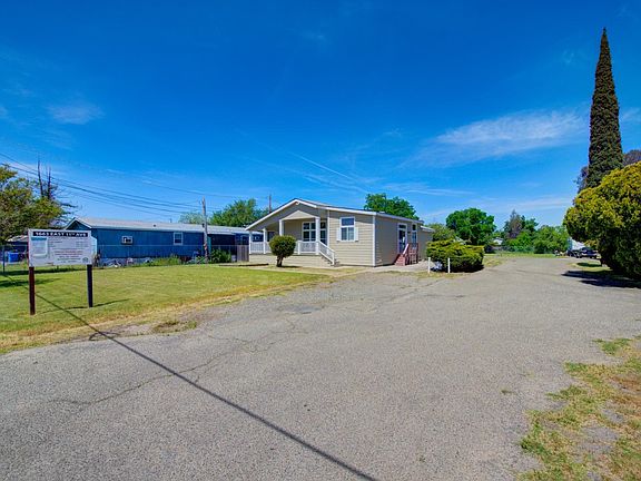 3rd image of 1663 11th Avenue