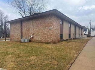 1124 N Carroll St APT 11, Carroll, IA 51401