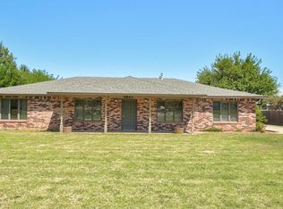 4842 Cedardale Rd, Woodward, OK 73801