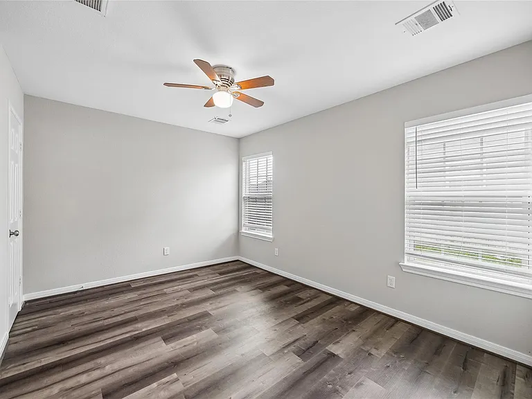 3344 Simmons St — Photo 8