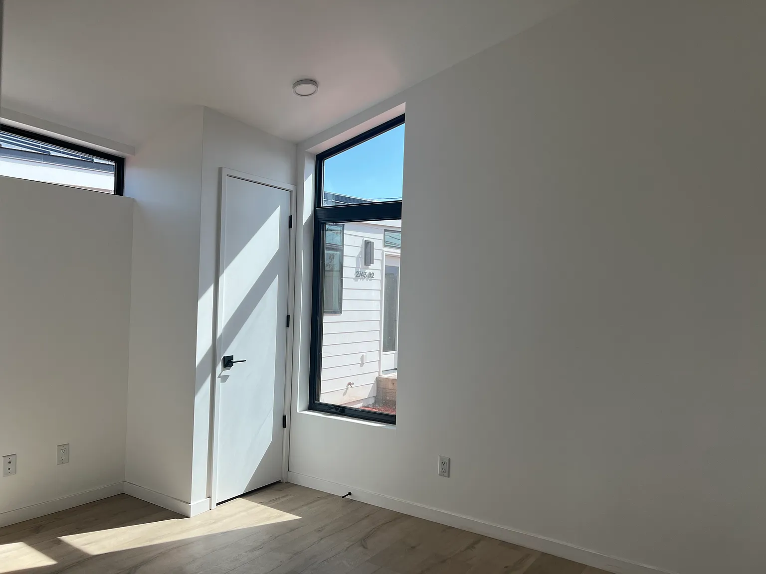 2 bed, 750 sqft, $2,950 — Photo 2