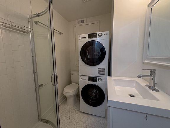 5th image of 338 Lombard St APT 115