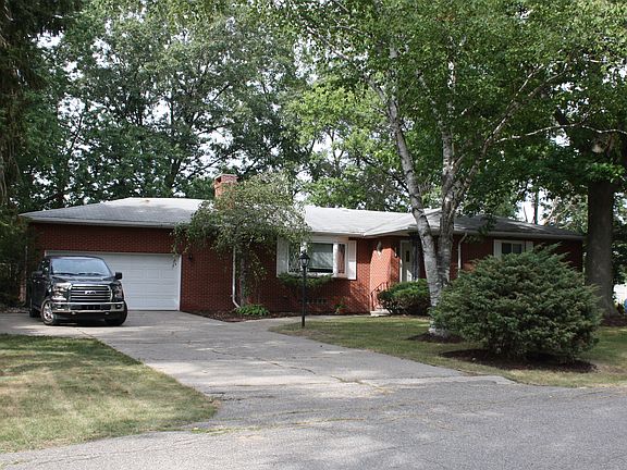 3rd image of 11566 Juniper Dr