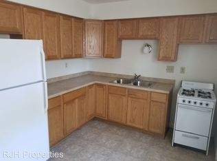 5940 N 63rd St APT 1, Milwaukee, WI 53218