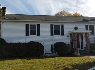 65 Dunkirk Ave, Worcester, MA 01604