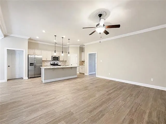 496 Tiger Ave — Photo 2