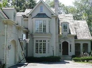 134 E Hickory St, Hinsdale, IL