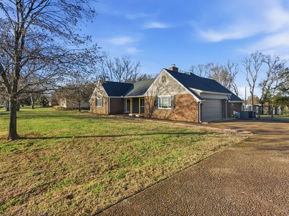 1919 Robinson Rd, Murfreesboro, TN 37130