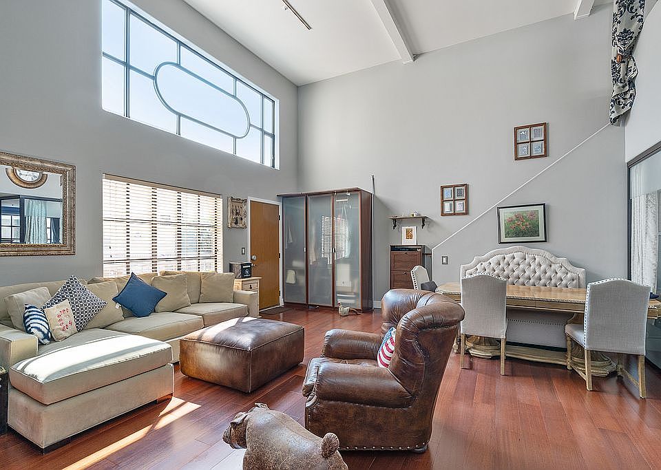 1st image of 10 S Park St APT 9