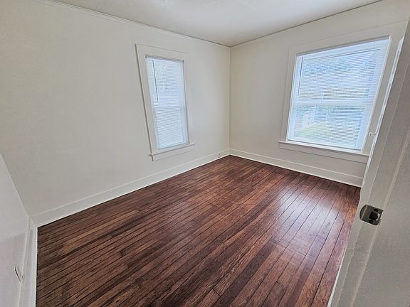 5th image of 924 High St
