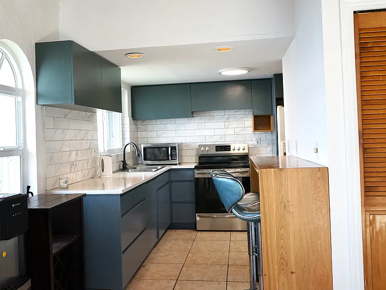 32 Hilton Haven Rd #5 — Photo 10