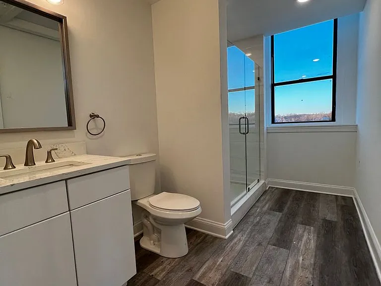 6800 Market Residential — Photo 13