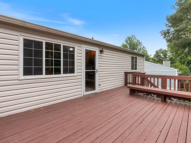 8454 Rippled Creek Ct — Photo 19