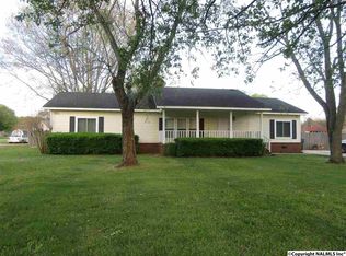 33 Dee Ann Rd, Trinity, AL 35673